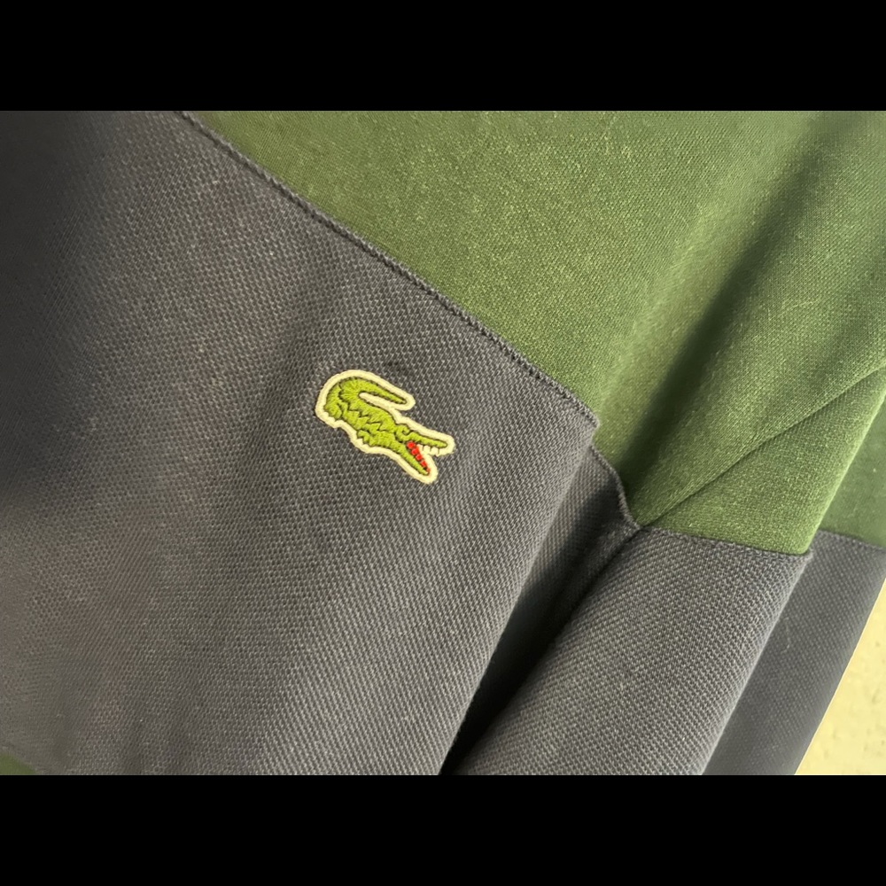 Lacoste Sweater - Picture 3 of 3